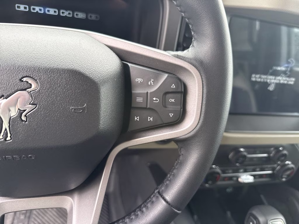 2025 Oxford White Ford Bronco Big Bend 4X4 SUV