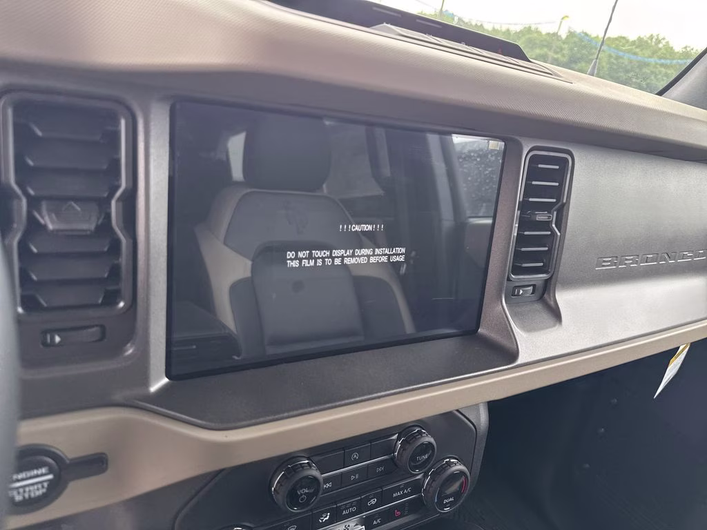 2025 Oxford White Ford Bronco Big Bend 4X4 SUV