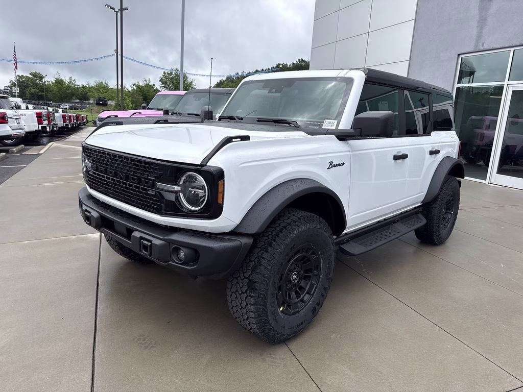 2025 Oxford White Ford Bronco Big Bend 4X4 SUV
