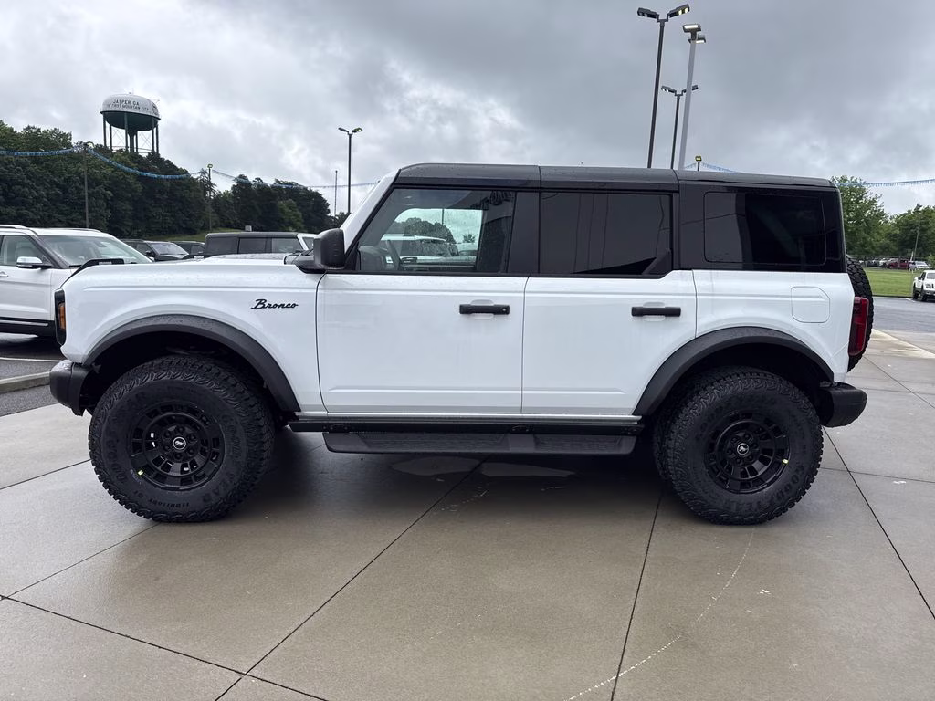 2025 Oxford White Ford Bronco Big Bend 4X4 SUV