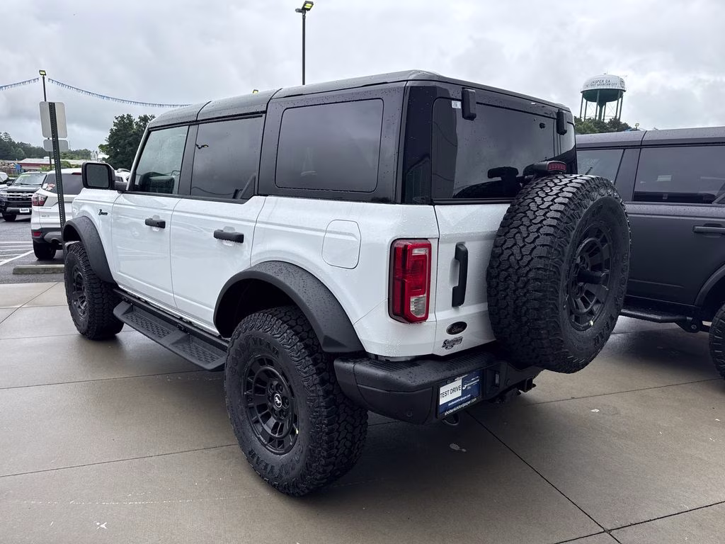 2025 Oxford White Ford Bronco Big Bend 4X4 SUV