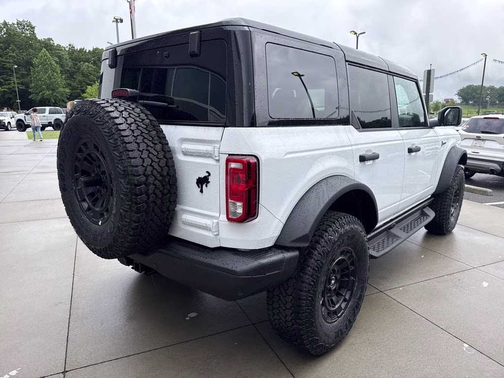 2025 Oxford White Ford Bronco Big Bend 4X4 SUV