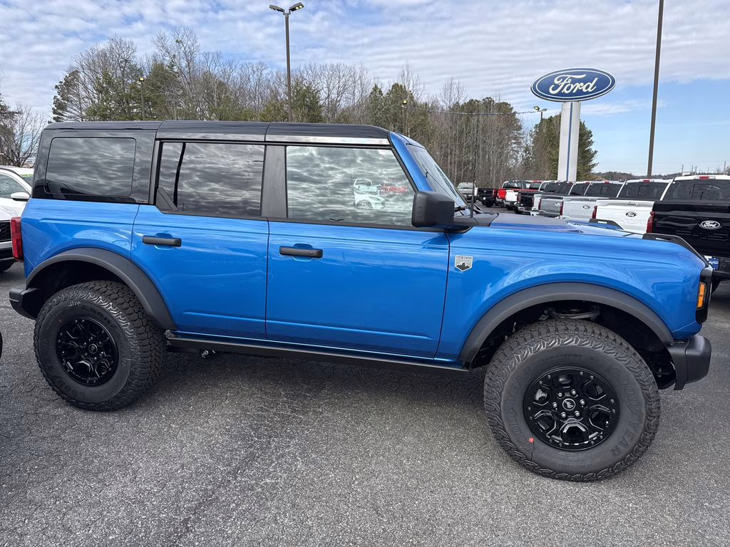2025 Velocity Blue Metallic Ford Bronco Big Bend 4X4 SUV