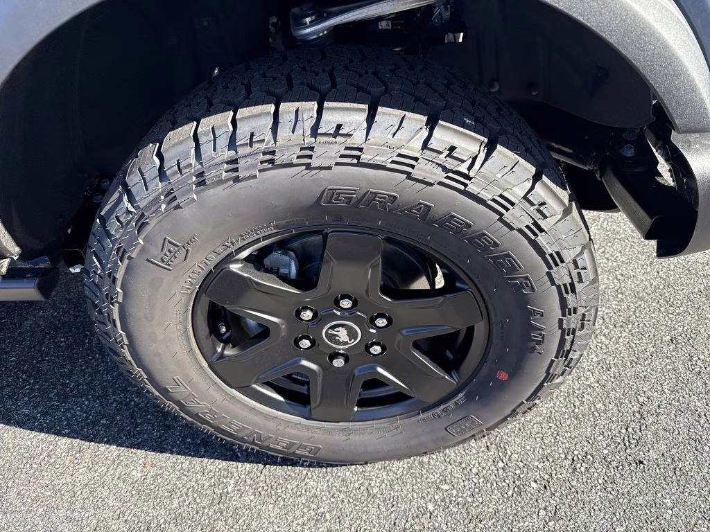 2025 Azure Gray Metallic Tri-Coat Ford Bronco Big Bend 4X4 SUV