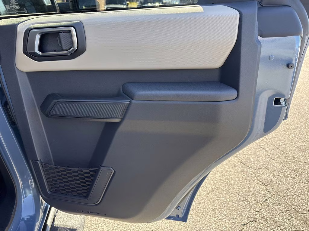 2025 Azure Gray Metallic Tri-Coat Ford Bronco Big Bend 4X4 SUV