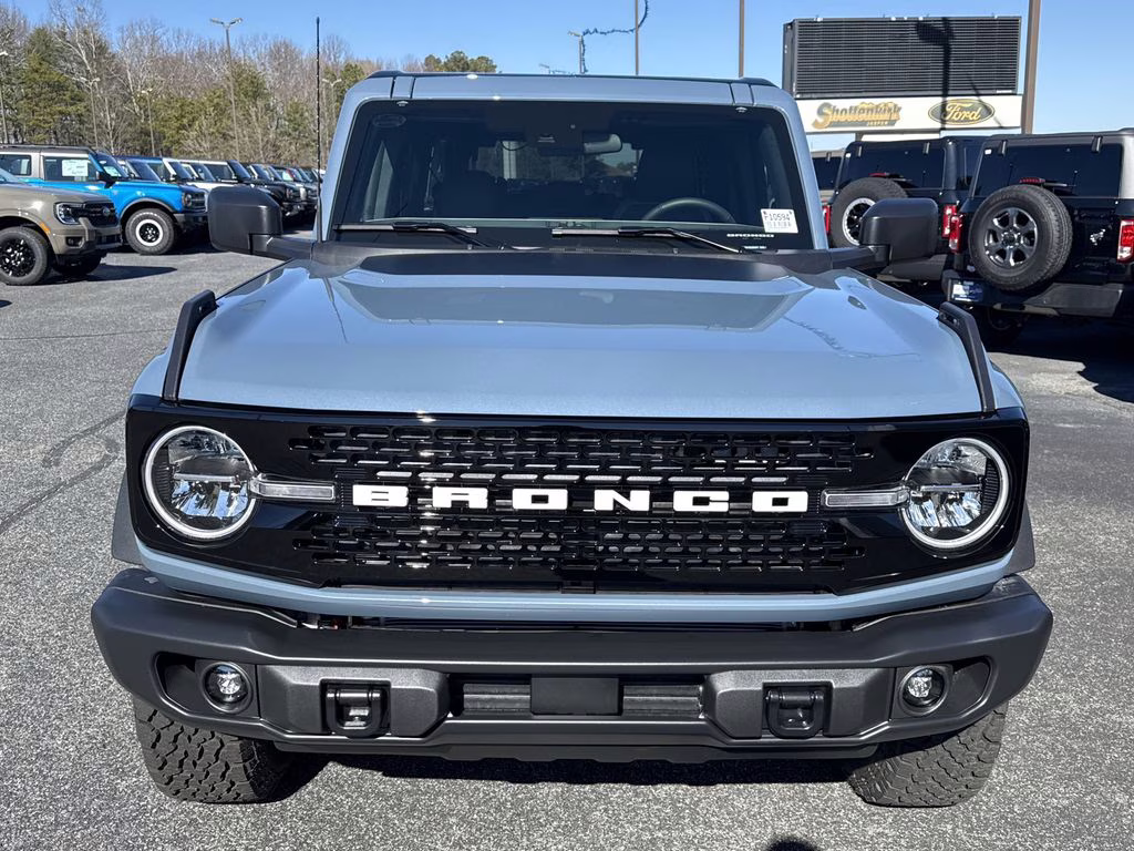 2025 Azure Gray Metallic Tri-Coat Ford Bronco Big Bend 4X4 SUV