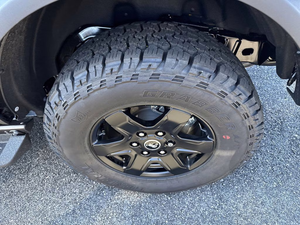 2025 Azure Gray Metallic Tri-Coat Ford Bronco Big Bend 4X4 SUV