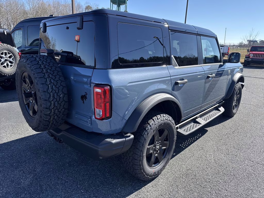 2025 Azure Gray Metallic Tri-Coat Ford Bronco Big Bend 4X4 SUV