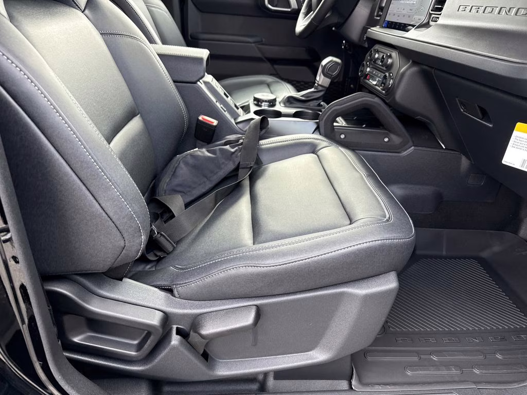 2025 Shadow Black Ford Bronco Big Bend 4X4 SUV