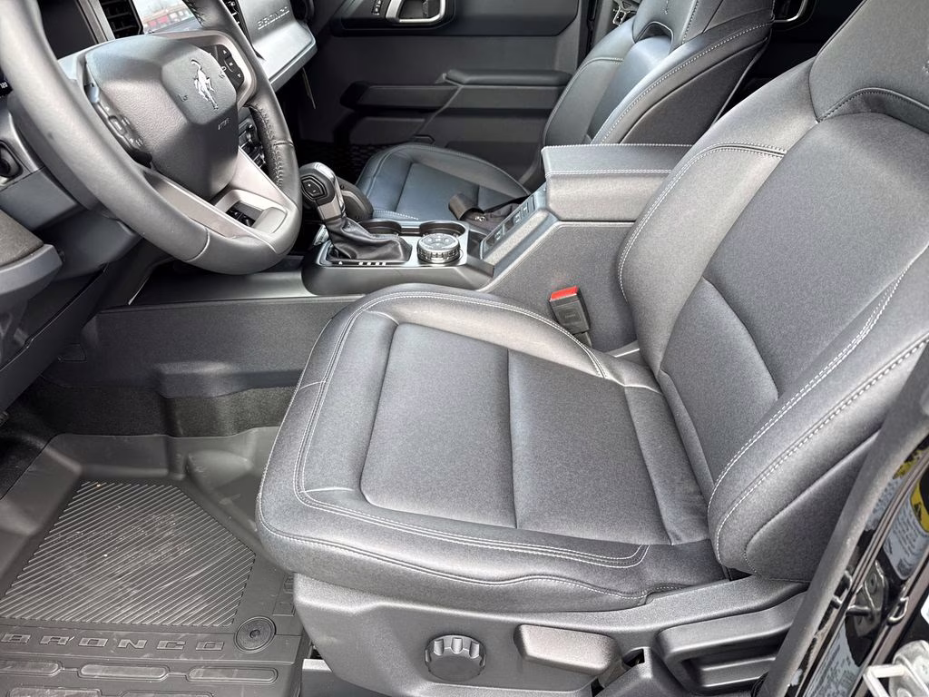 2025 Shadow Black Ford Bronco Big Bend 4X4 SUV