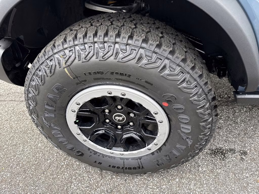 2025 Azure Gray Metallic Tri-Coat Ford Bronco Big Bend 4X4 SUV