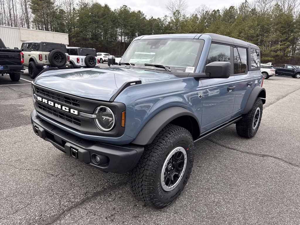 2025 Azure Gray Metallic Tri-Coat Ford Bronco Big Bend 4X4 SUV