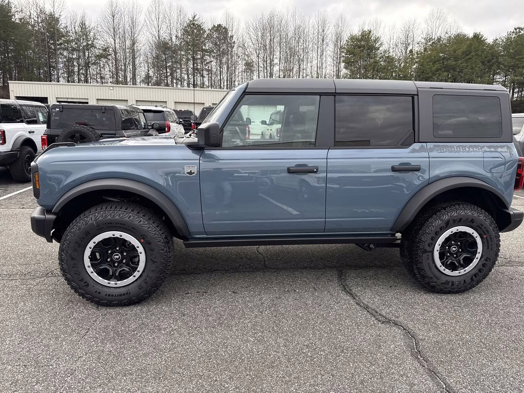 2025 Azure Gray Metallic Tri-Coat Ford Bronco Big Bend 4X4 SUV