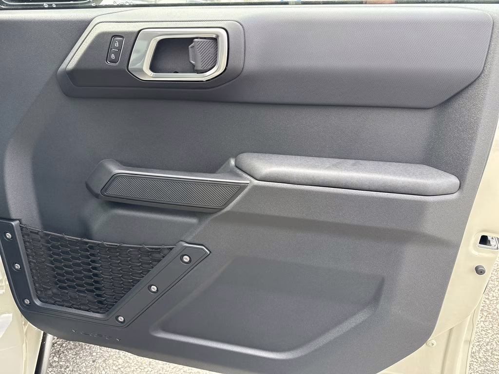 2025 Desert Sand Ford Bronco Big Bend 4X4 SUV