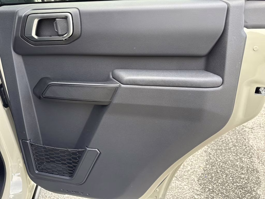 2025 Desert Sand Ford Bronco Big Bend 4X4 SUV