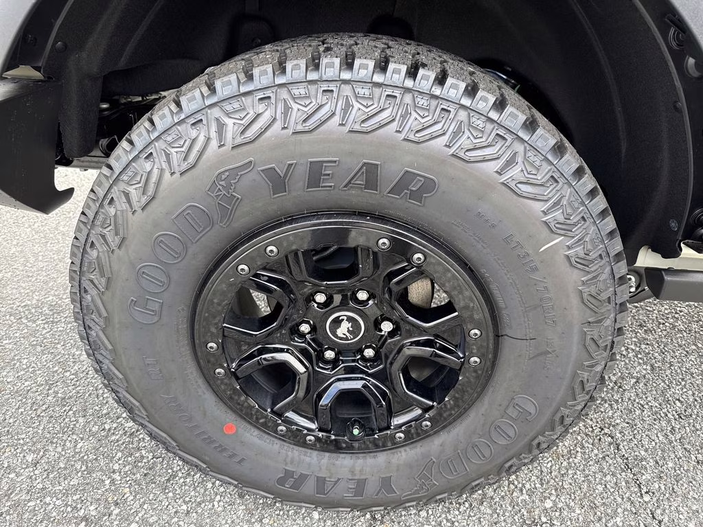 2025 Desert Sand Ford Bronco Big Bend 4X4 SUV