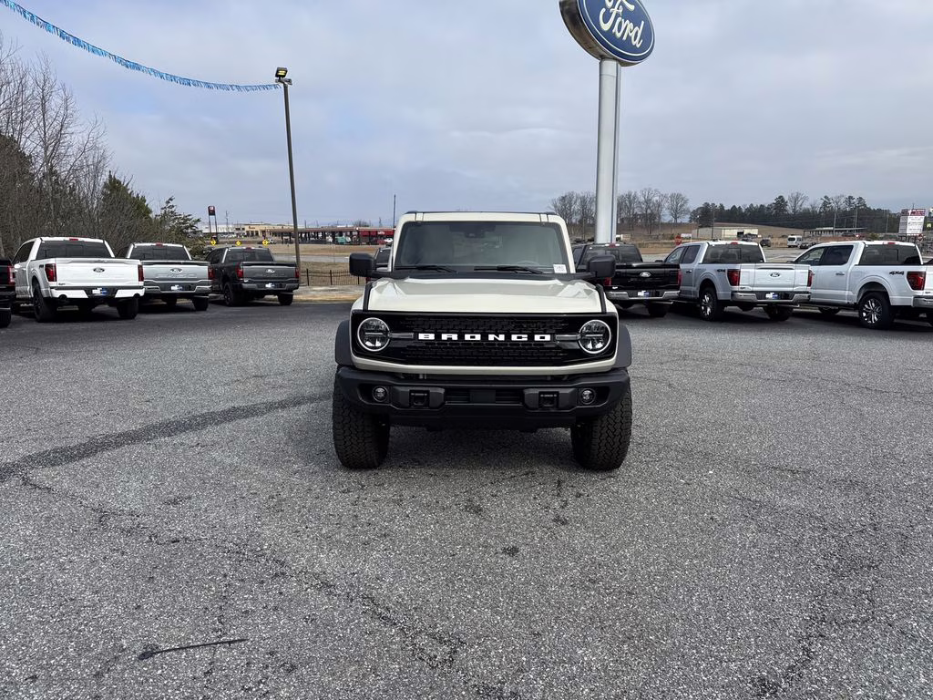 2025 Desert Sand Ford Bronco Big Bend 4X4 SUV