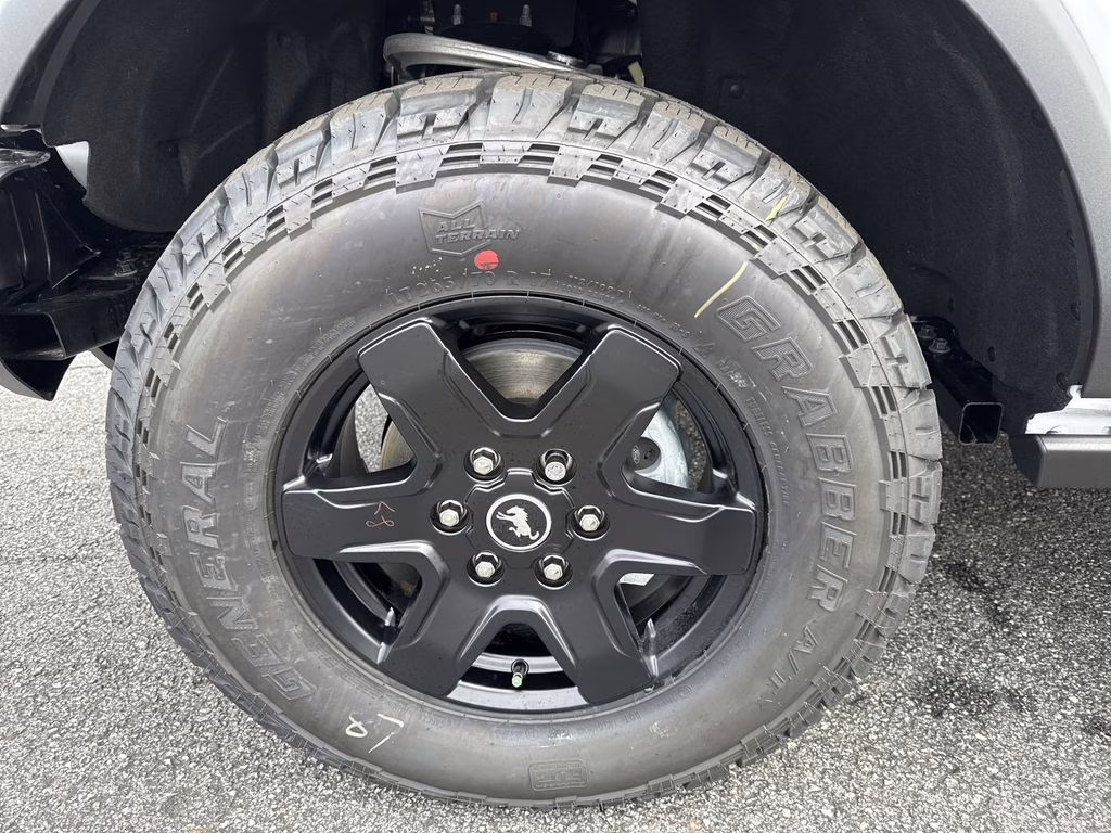 2025 Oxford White Ford Bronco Big Bend 4X4 SUV