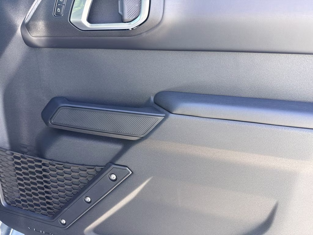 2025 Azure Gray Metallic Tri-Coat Ford Bronco Outer Banks 4X4 SUV