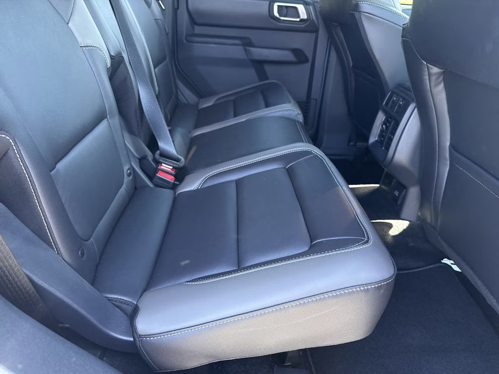 2025 Azure Gray Metallic Tri-Coat Ford Bronco Outer Banks 4X4 SUV