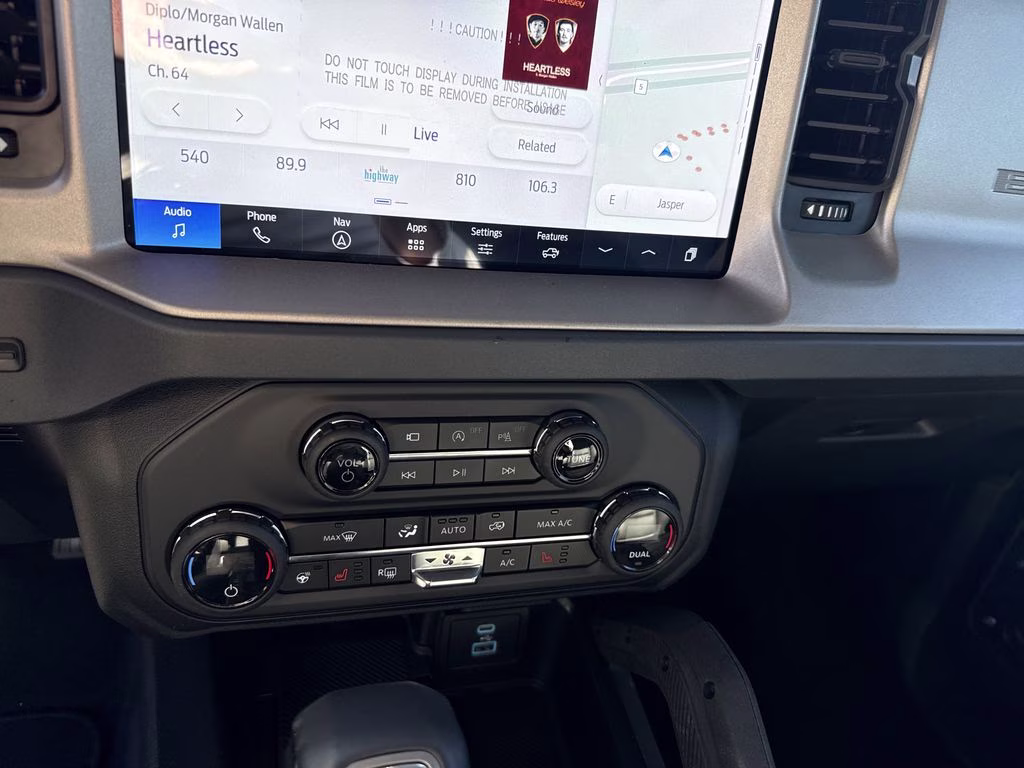 2025 Azure Gray Metallic Tri-Coat Ford Bronco Outer Banks 4X4 SUV