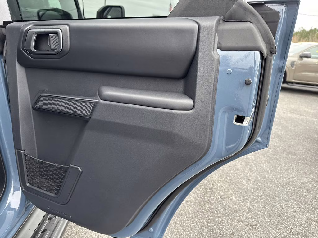 2025 Azure Gray Metallic Tri-Coat Ford Bronco Outer Banks 4X4 SUV