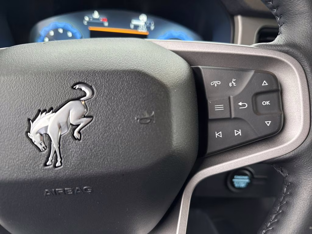 2025 Azure Gray Metallic Tri-Coat Ford Bronco Outer Banks 4X4 SUV