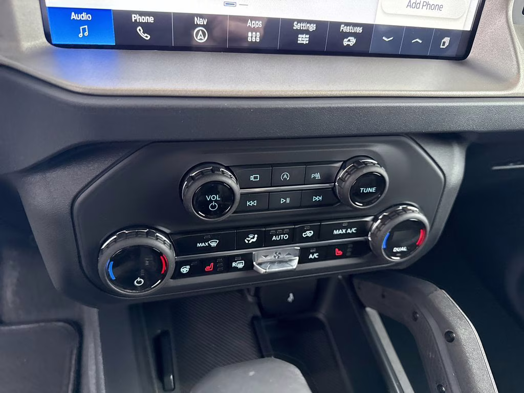 2025 Azure Gray Metallic Tri-Coat Ford Bronco Outer Banks 4X4 SUV