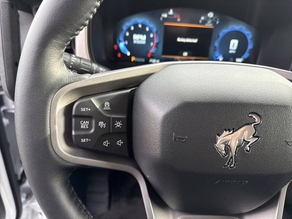 2025 Oxford White Ford Bronco Outer Banks 4X4 SUV