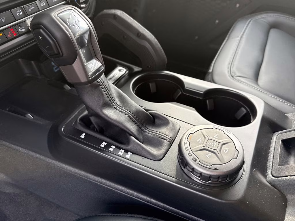 2025 Oxford White Ford Bronco Outer Banks 4X4 SUV