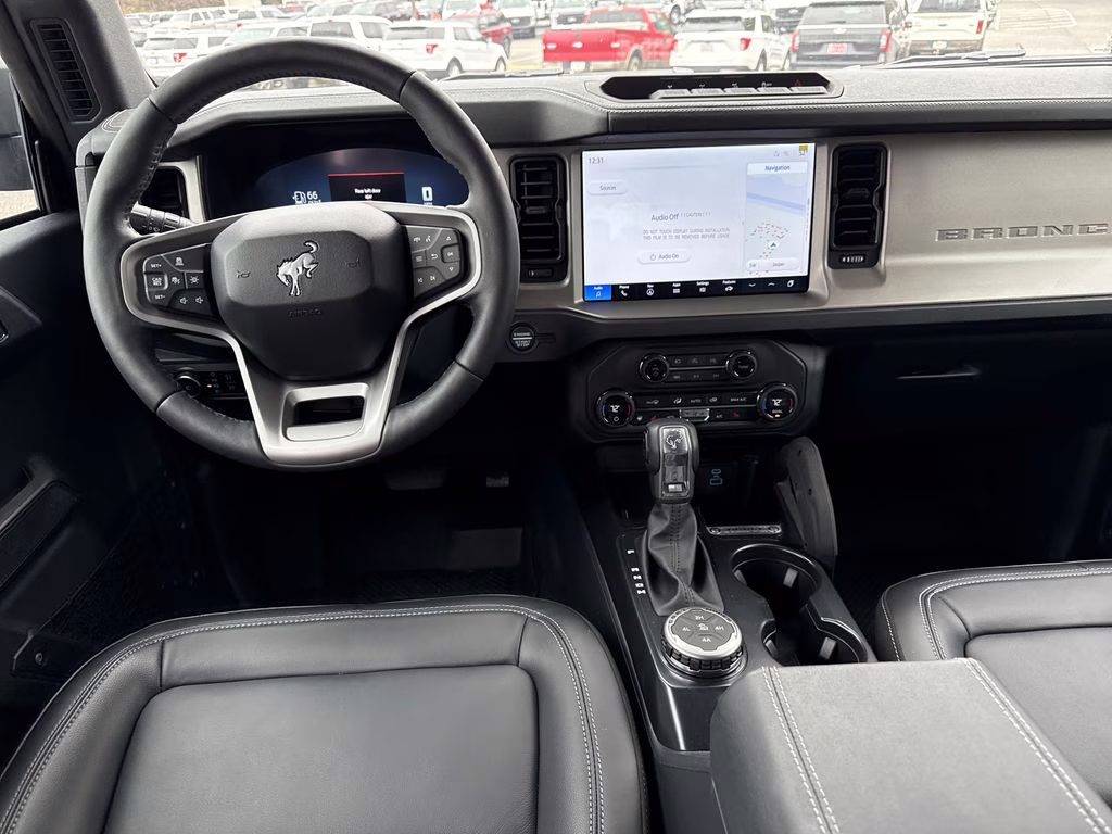 2025 Eruption Green Metallic Ford Bronco Outer Banks 4X4 SUV