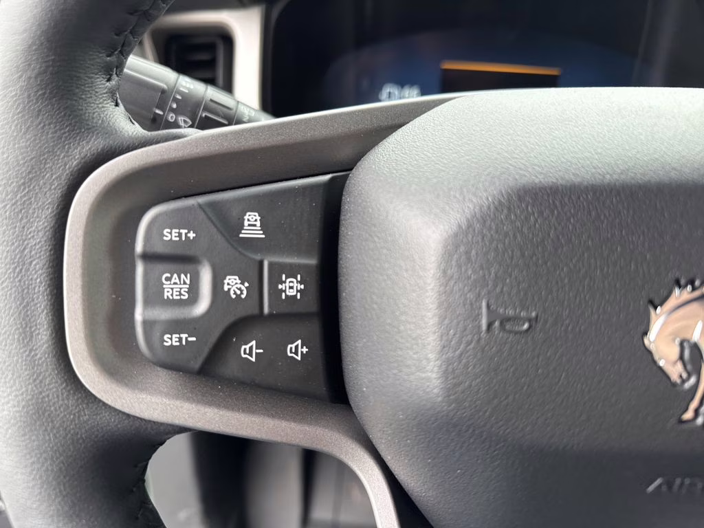 2025 Eruption Green Metallic Ford Bronco Outer Banks 4X4 SUV