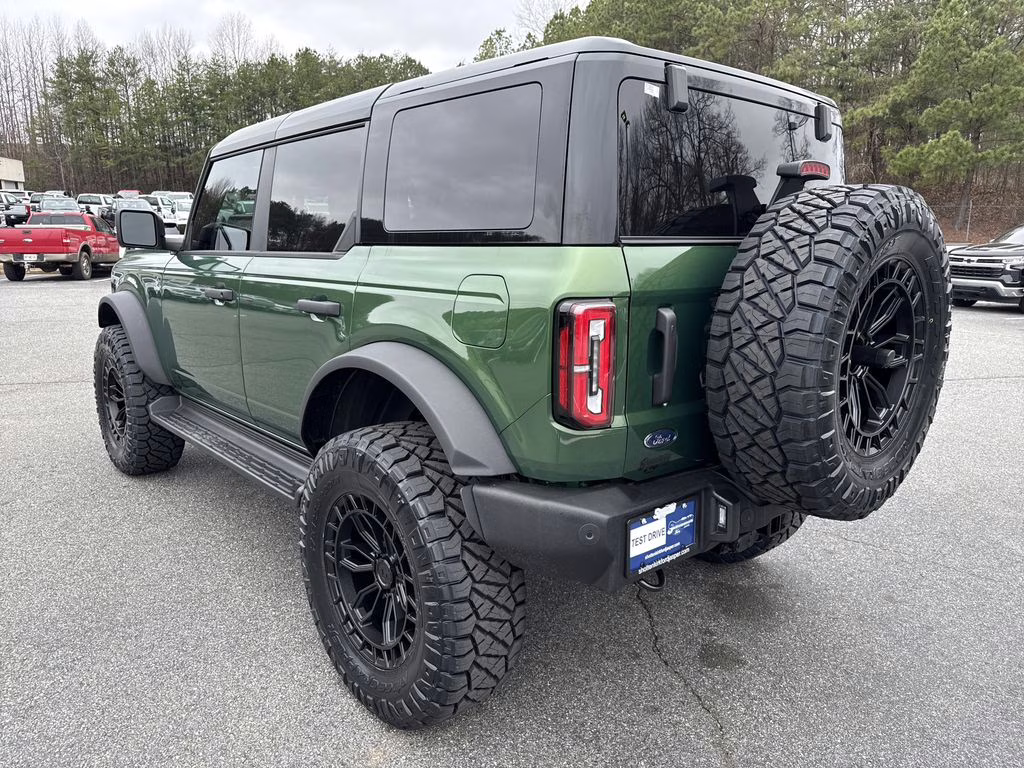 2025 Eruption Green Metallic Ford Bronco Outer Banks 4X4 SUV