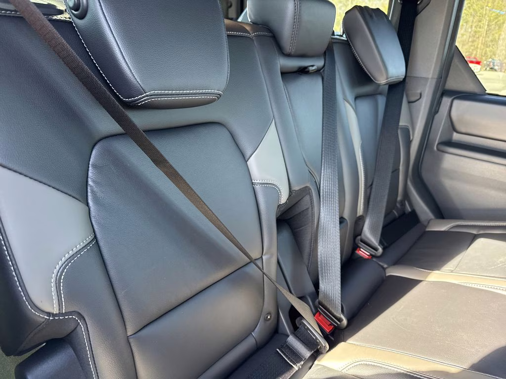 2025 Azure Gray Metallic Tri-Coat Ford Bronco Outer Banks 4X4 SUV