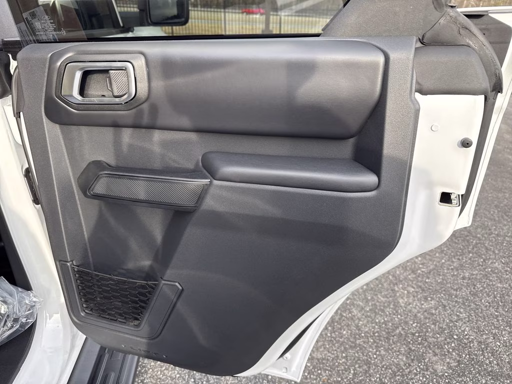 2025 Oxford White Ford Bronco Outer Banks 4X4 SUV