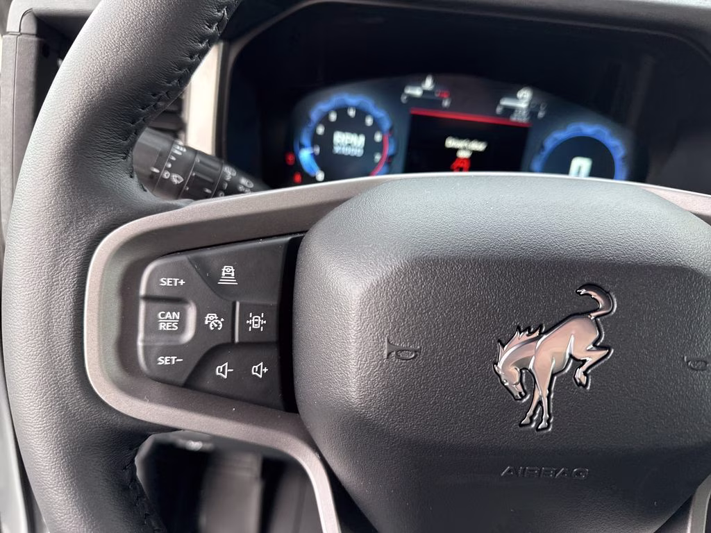 2025 Oxford White Ford Bronco Outer Banks 4X4 SUV