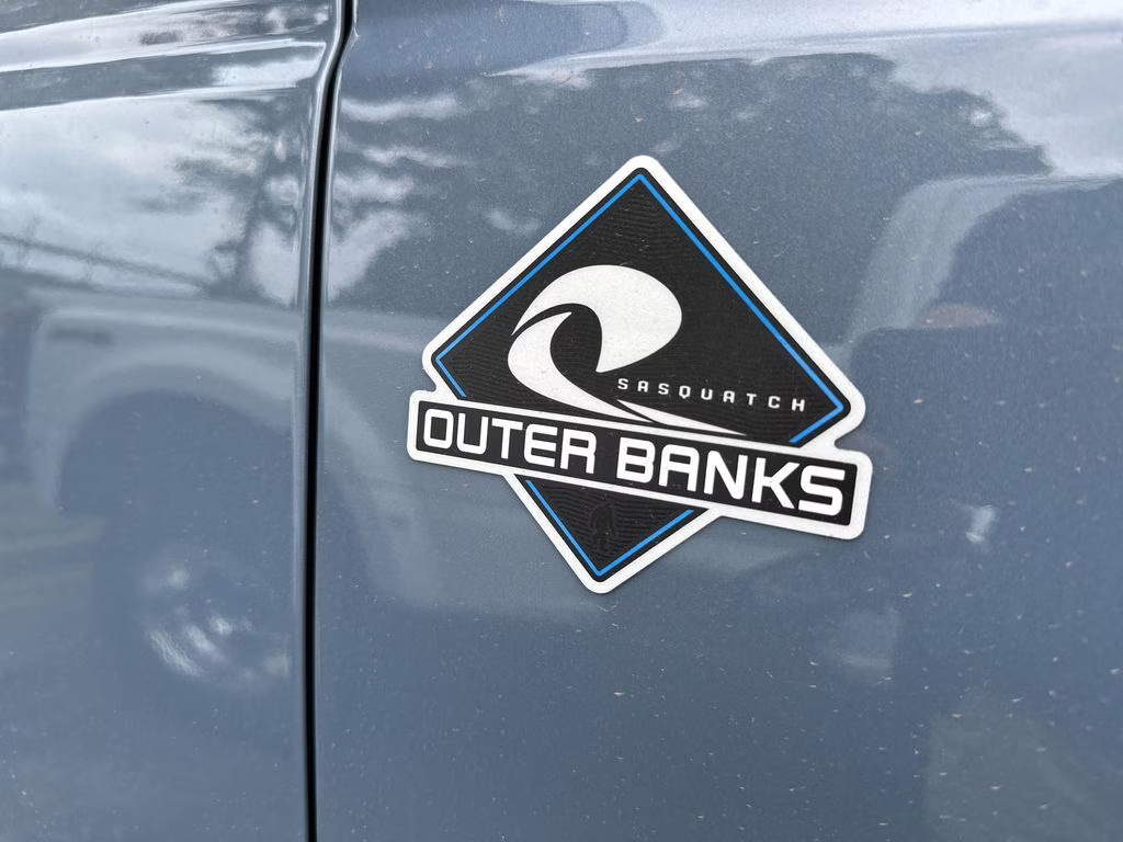 2025 Azure Gray Metallic Tri-Coat Ford Bronco Outer Banks 4X4 SUV