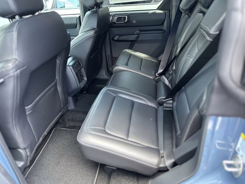 2025 Azure Gray Metallic Tri-Coat Ford Bronco Outer Banks 4X4 SUV