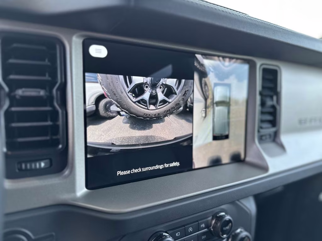 2025 Azure Gray Metallic Tri-Coat Ford Bronco Outer Banks 4X4 SUV