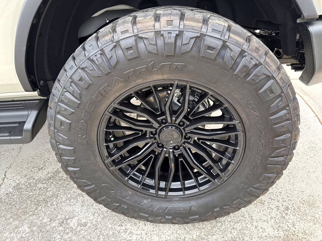 2025 Desert Sand Ford Bronco Outer Banks 4X4 SUV