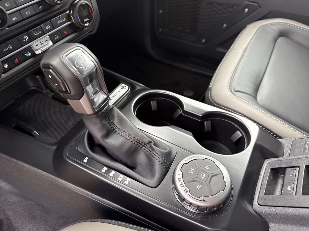 2025 Desert Sand Ford Bronco Outer Banks 4X4 SUV