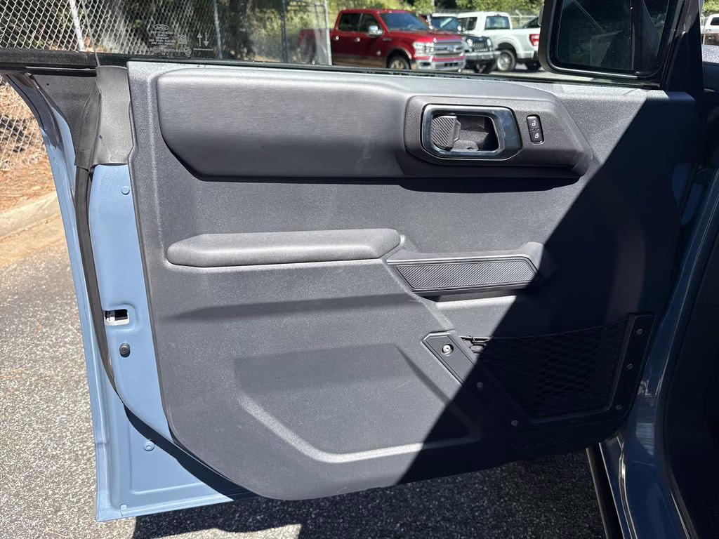 2025 Azure Gray Metallic Tri-Coat Ford Bronco Badlands 4X4 SUV