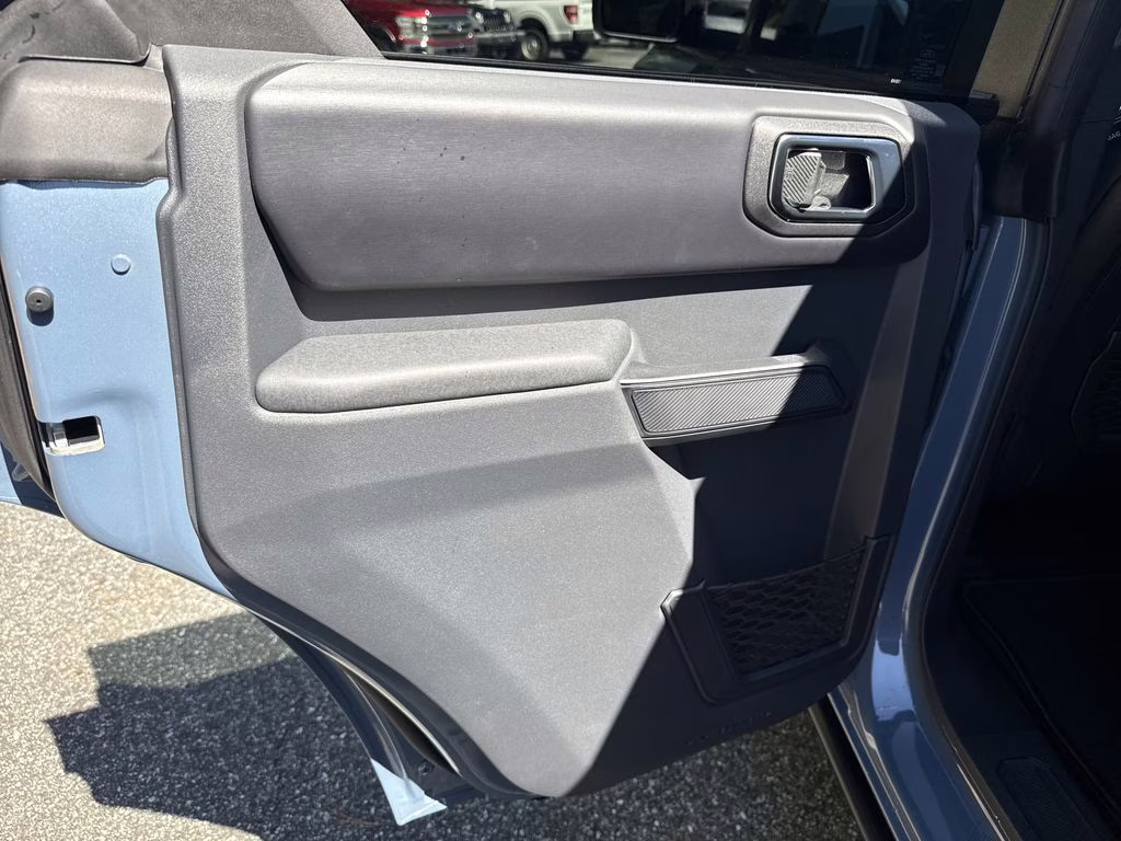 2025 Azure Gray Metallic Tri-Coat Ford Bronco Badlands 4X4 SUV