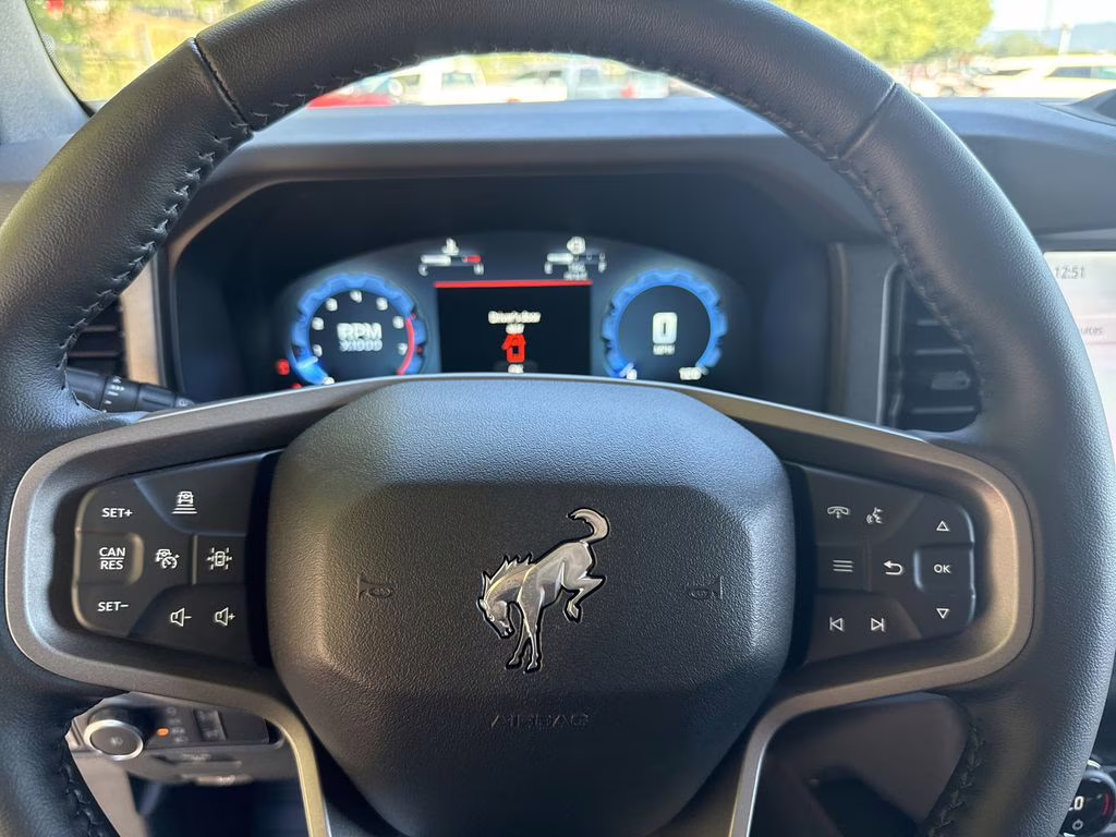 2025 Azure Gray Metallic Tri-Coat Ford Bronco Badlands 4X4 SUV