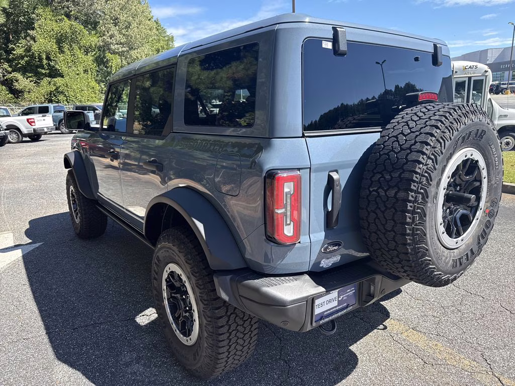 2025 Azure Gray Metallic Tri-Coat Ford Bronco Badlands 4X4 SUV