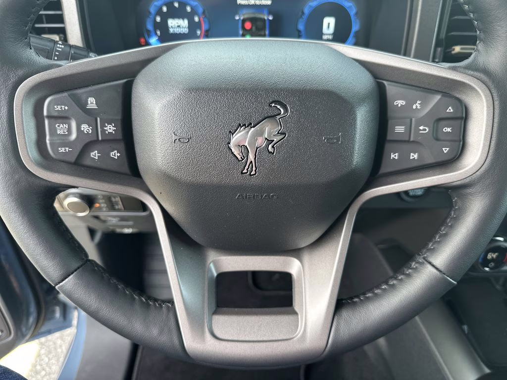 2025 Azure Gray Metallic Tri-Coat Ford Bronco Badlands 4X4 SUV