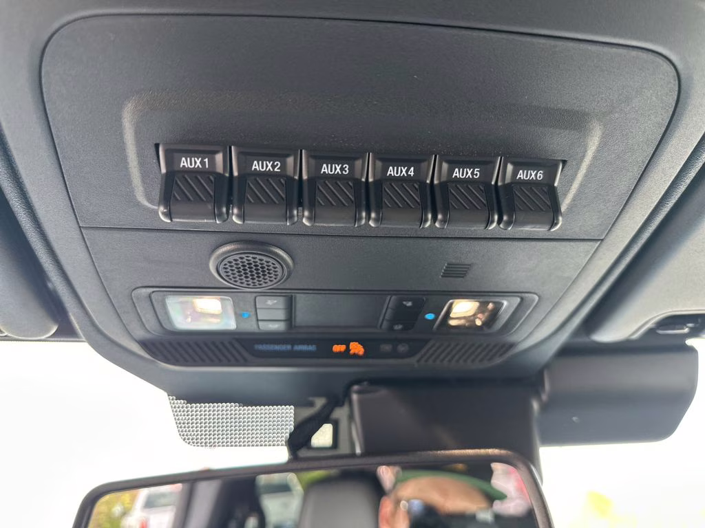 2025 Azure Gray Metallic Tri-Coat Ford Bronco Badlands 4X4 SUV