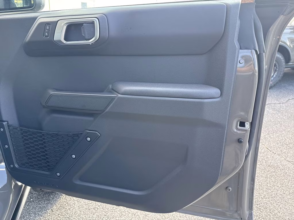 2025 Gray Ford Bronco Badlands 4X4 SUV