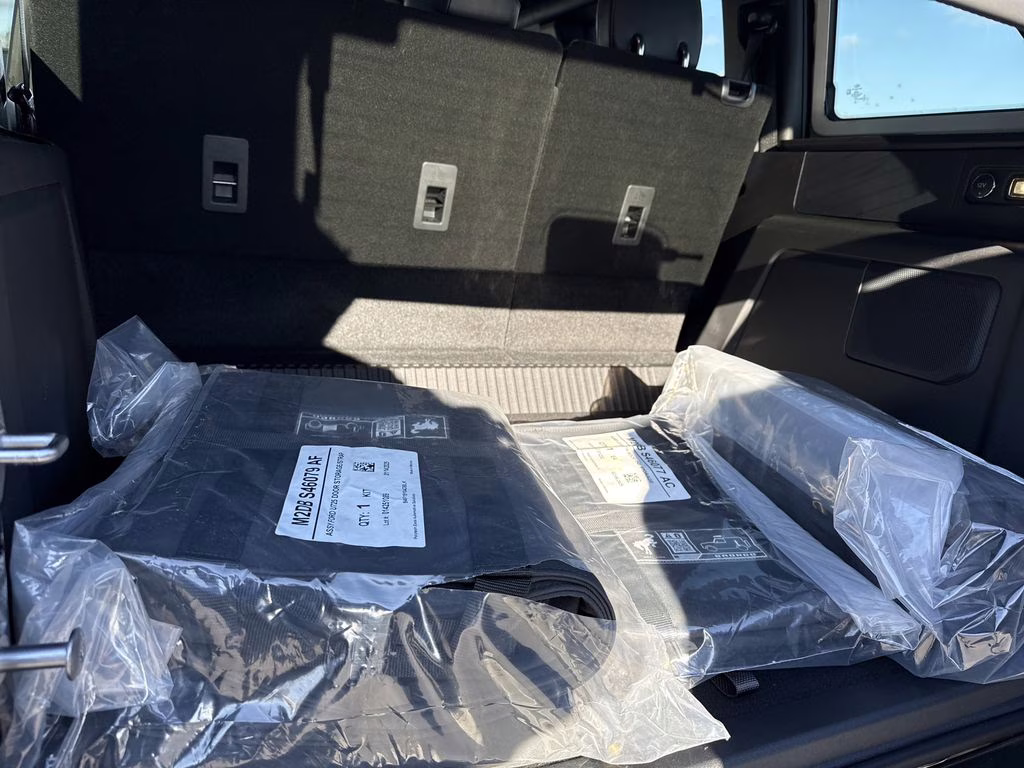 2025 Shadow Black Ford Bronco Badlands 4X4 SUV