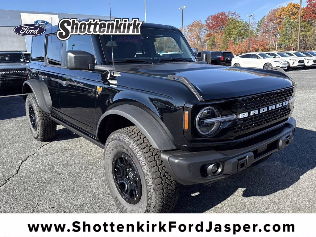 2025 Shadow Black Ford Bronco Badlands 4X4 SUV